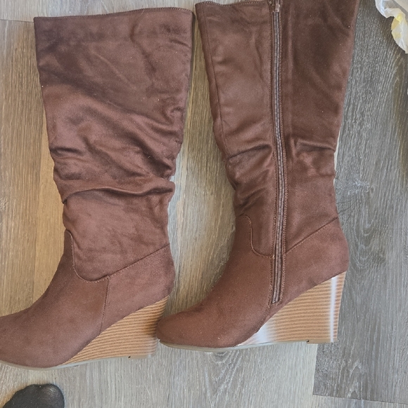 Journee Collection Shoes - Journee Collection Chocolate Brown Wedge Boots  Size 7.5 New *retail $100*